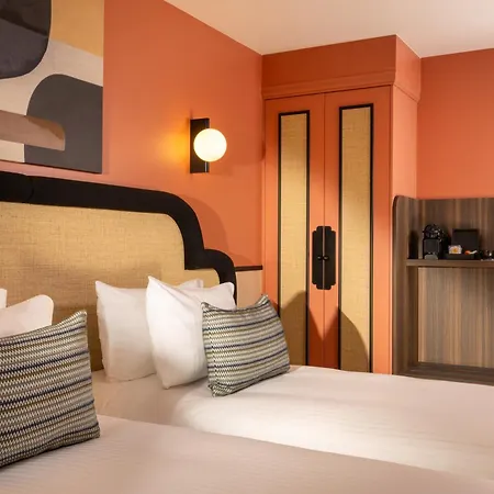 Le 6 Tiquetonne Hotel 4*