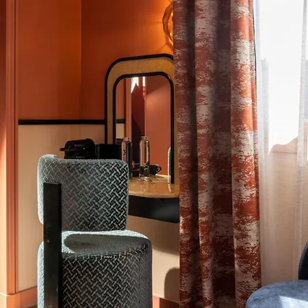 Le 6 Tiquetonne Parigi